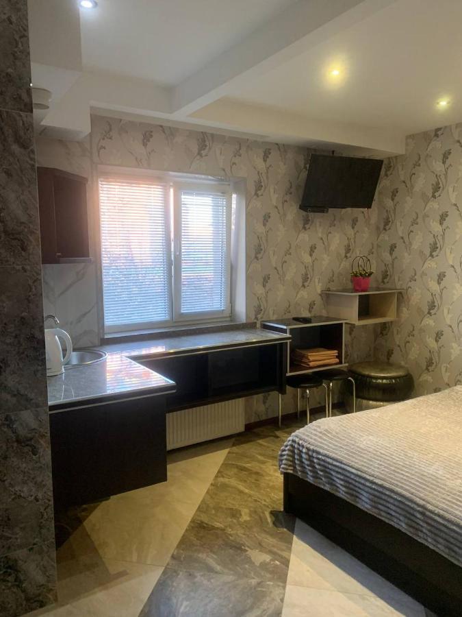 Na Bukovinskoy Guest House Charkiv Esterno foto